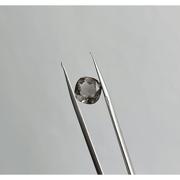 Cuarzo Ahumado-2.40ct.9x8.8 