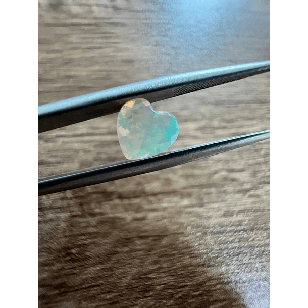  ópalo .75ct 7.8x7.3mm corte corazón calidad alta 