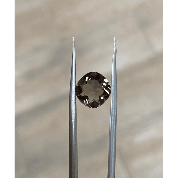 Cuarzo Ahumado-2.40ct.9x8.8 