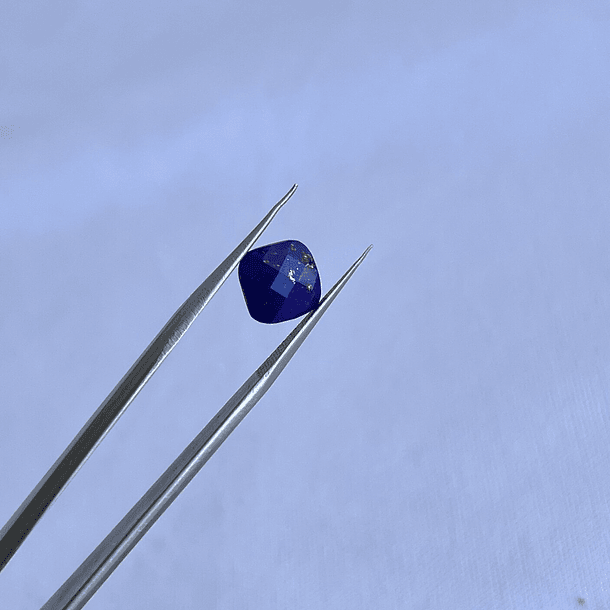 Lapislázuli-2.00ct-8.1x8mm 