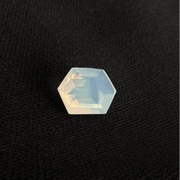 Ópalo-1.00ct-8.9x6.7mm 