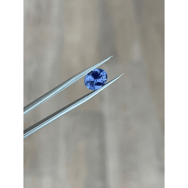 Tanzanita Certicicada-1.57ct-8.9x7.03x3.79mm 