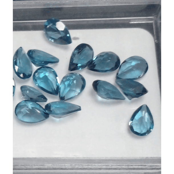 1 Topacio London Blue Pera 0.25ct 5X3mm 