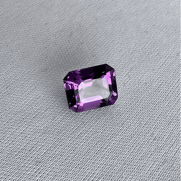 Amatista-1.30ct-7.8x5.7mm 