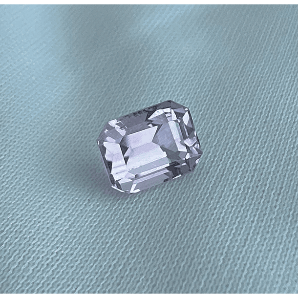 Kunzita Rosa-3.30ct-8.8x6.9mm 