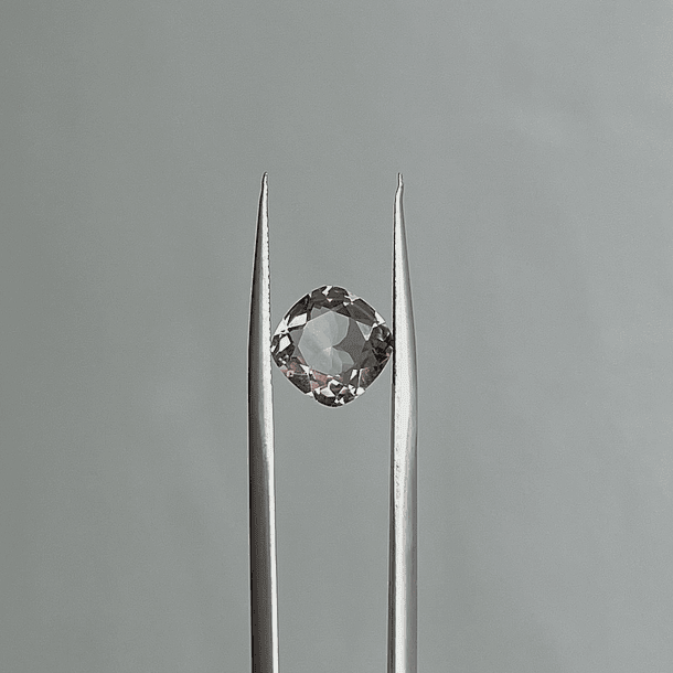 Ametrino-1.70ct-7.9x7.9mm 