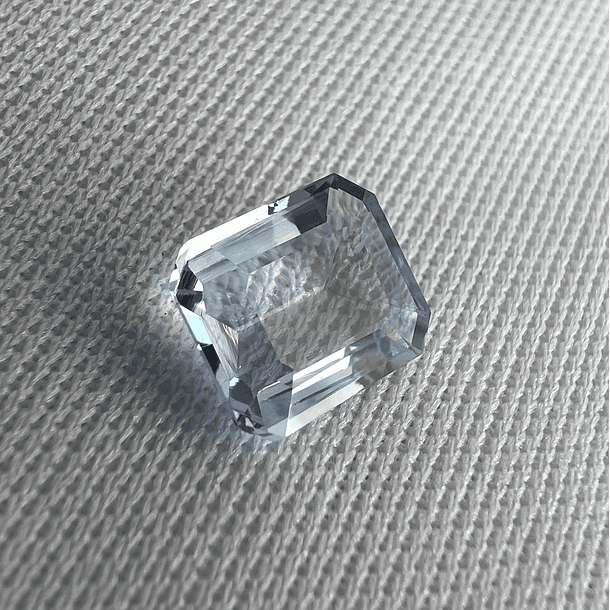 Aguamarina-1.67ct-8.61x7.17x3.49mm 