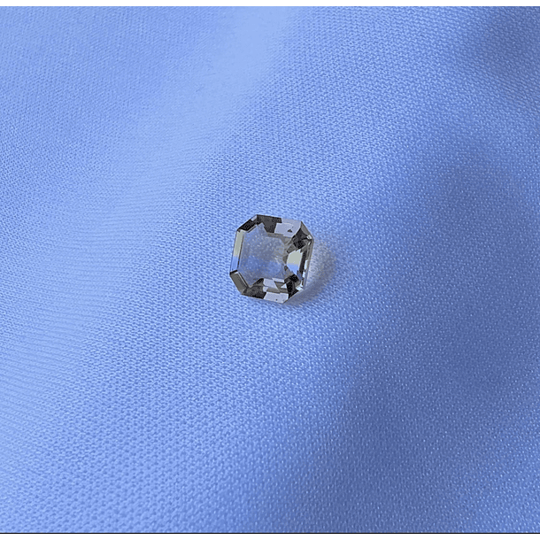 Ametrino-1.45ct-6.9x6.9mm 