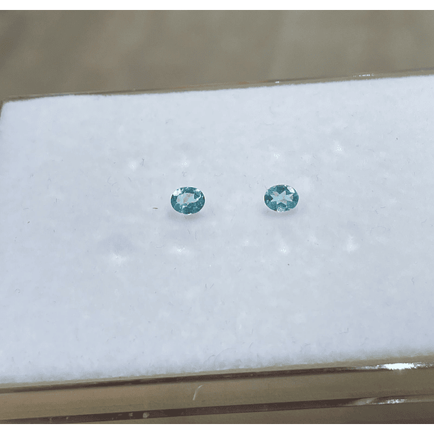 Par de Paraíbas c/oval-4.8x3.8mm 