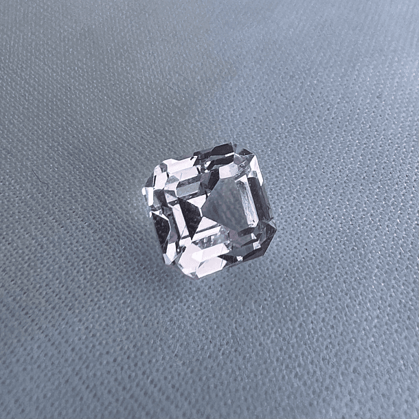 Kunzita Pastel-3.80ct-7.9x7.9mm 