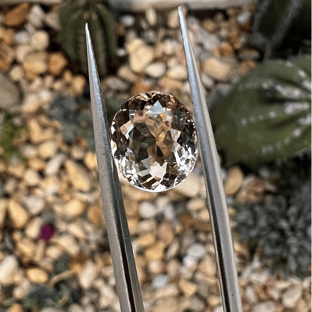 Morganita-2.85ct-9.7x8.5mm 