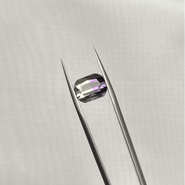 Ametrino-3.80ct-10.1x8mm 