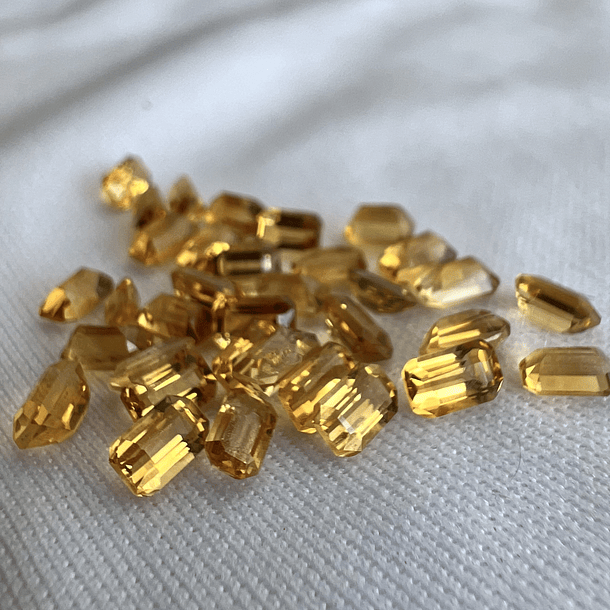 Citrino-0.25ct-5x3mm 