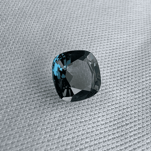 Topacio London Blue-2.80ct-8.1x8x5.3mm 