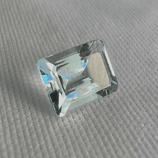 Aguamarina-1.90ct-8.8x6.7x7.3mm 