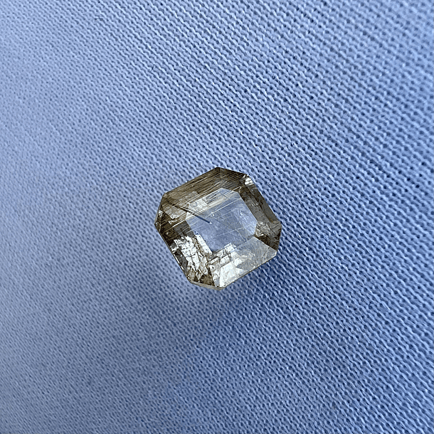 Cuarzo Rutilado Dorado-2.70ct-8x8mm 