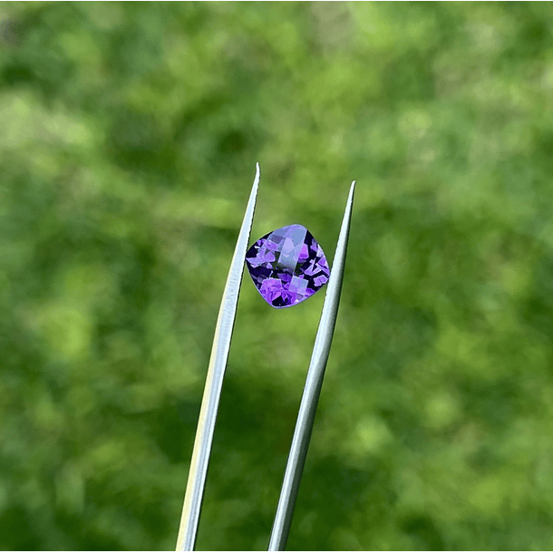 Amatista-1.05ct-6.8x6.6x4.2mm 