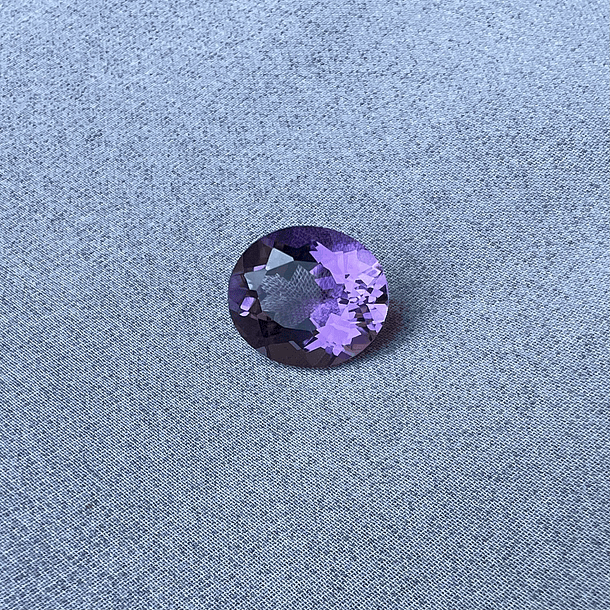 Amatista-4.85ct-12x10mm 