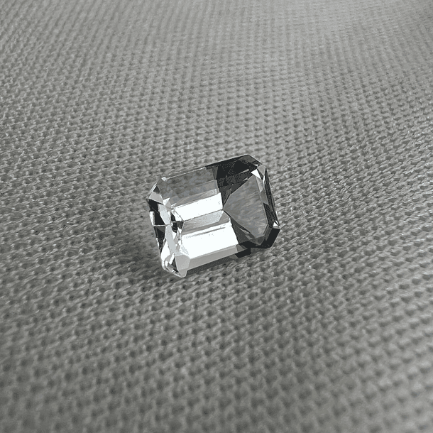 Aguamarina-1.01ct-7.00x5.17x3.96mm 