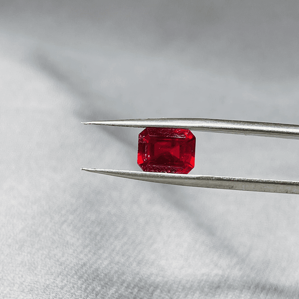 Rubi-3.30ct-8.9x6.9mm 