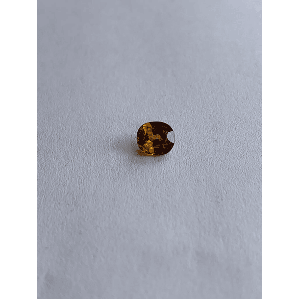 Esfeno-7.35x6.72x4.08-1.52ct 