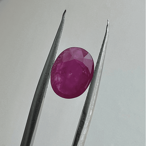 Rubí Natural-1.70ct-8.8x6.7mm 