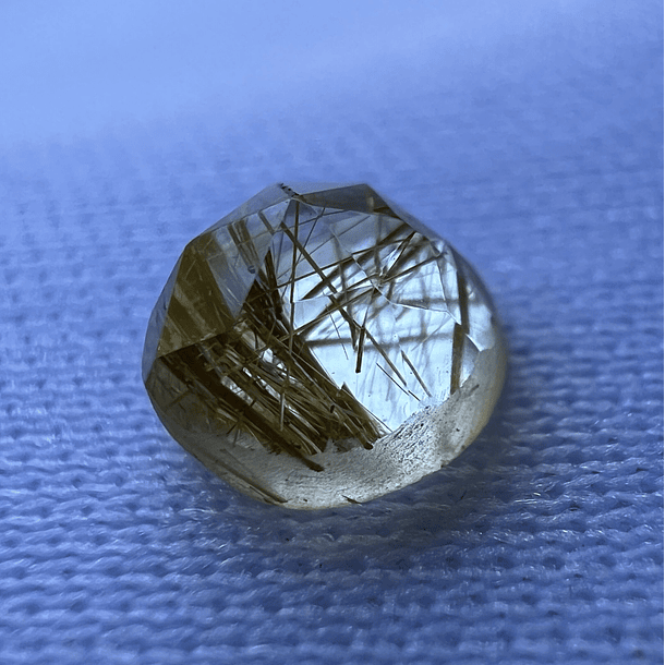 Cuarzo Rutilado-1.05ct-6mm 