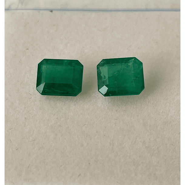 Par de Esmeraldas-c/octágono-7.20ct c/u-11.7x9.8mm 