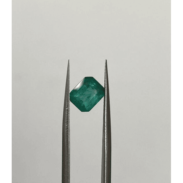 Esmeralda-c/esmeralda-1.50ct-7.5x6.1x4.1mm-AAA 