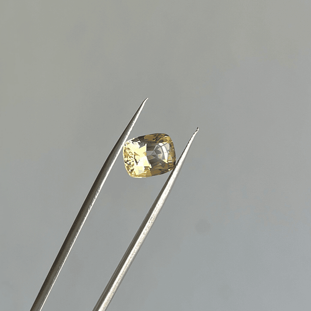 Citrino Dorado-2.85ct-9.1x7.1x4mm 