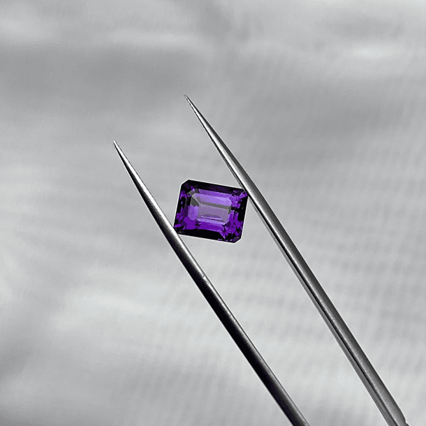 Amatista-2.25ct-8.9x6.8mm 