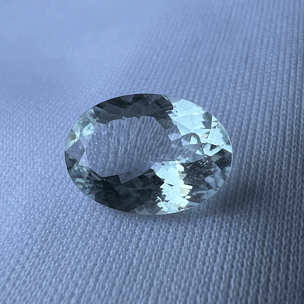 Aguamarina-4.85ct-14x9.8mm 