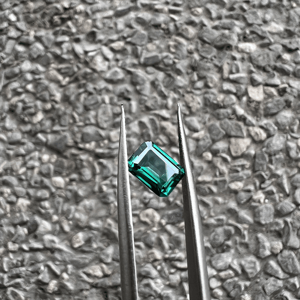 Topacio verde-1.60ct-7.8x5.8x3.3mm 