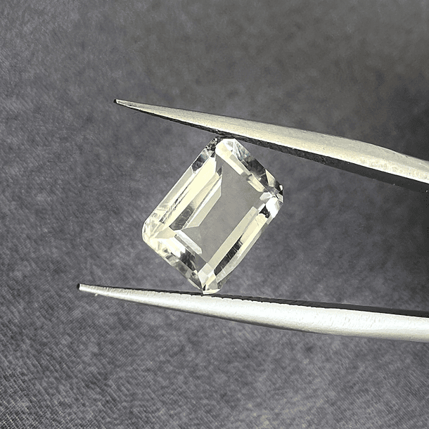 Amatista verde-1.30ct-7.9x5.8x3.3mm 