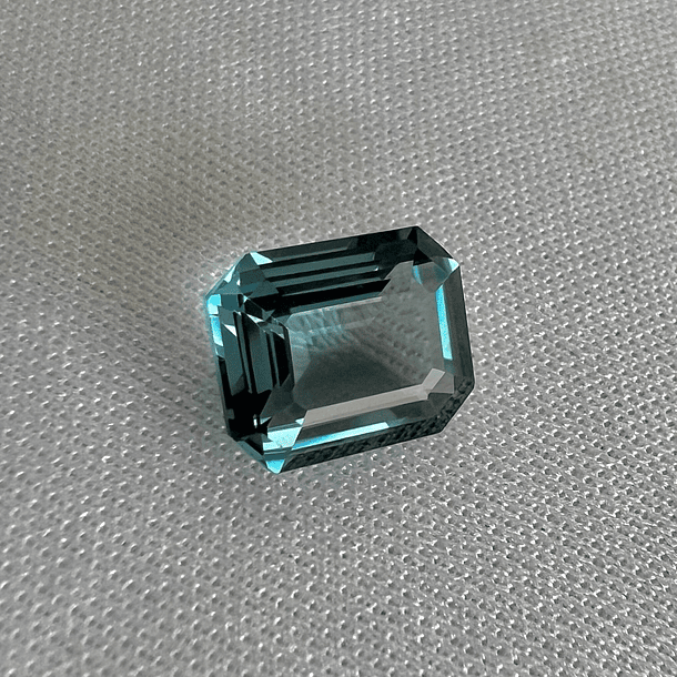 Topacio London Blue-6.15ct-11.2x9.4x6.1mm 