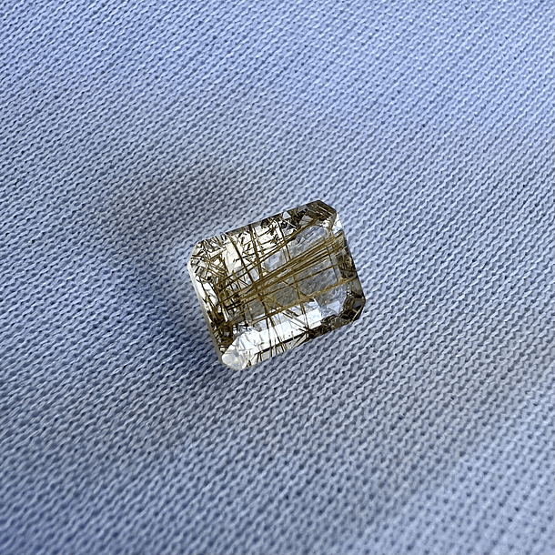 Cuarzo Rutilado Dorado-2.40ct-9x7mm 