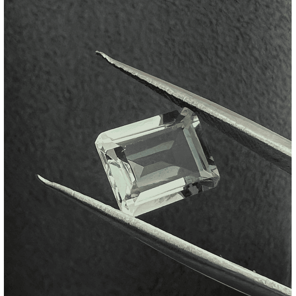 Amatista verde-1.50ct-7.9x5.7x3.9mm 