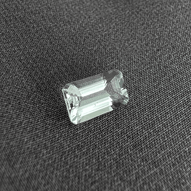 Aguamarina-1.30ct-9x5.3x3.7mm 