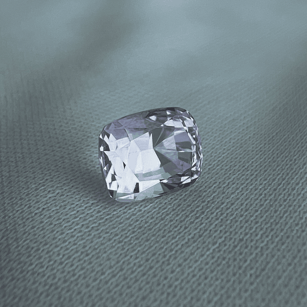 Kunzita Rosa-3.95ct-8.9x7.1mm 