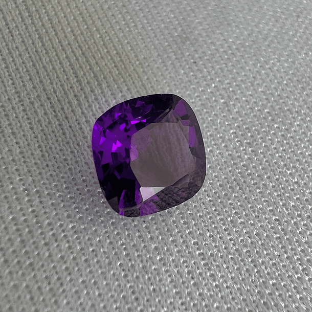 Amatista-1.65ct-7.6x7.6mm 