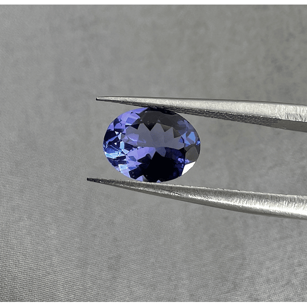 Tanzanita-1.17ct-8.04x6.18x3.45mm 