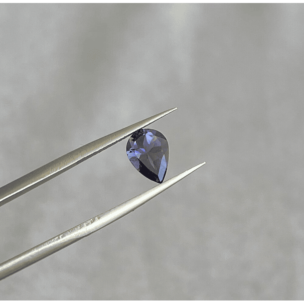 Par de Iolitas-0.85ct-8.2x6x3.7mm 