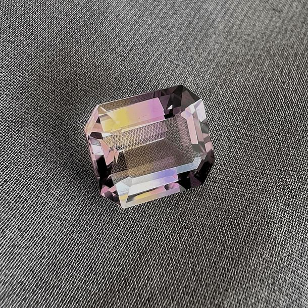 Ametrino-6.85ct-12.8x10.9x6.6mm 