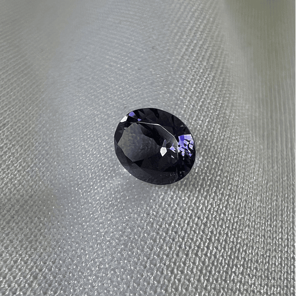 Iolita-1.11ct-7.7x5.8x4.6mm 