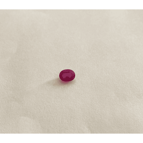 Rubí-1.55ct-8x6mm-c/oval-Tratamiento Glass Filled 