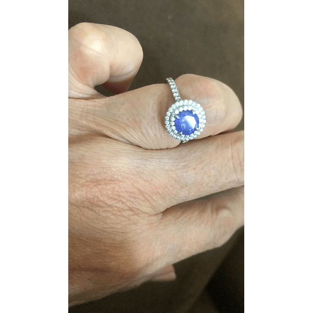 Anillo tipo tiffany en oro blanco de 14k, talla 6 3/4 