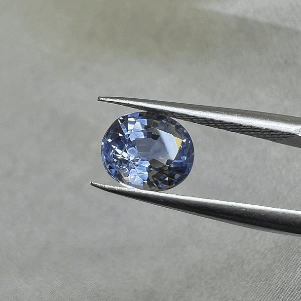 Zafiro natural de Sri Lanka-1.495ct-6.8x5.6x4.1mm 
