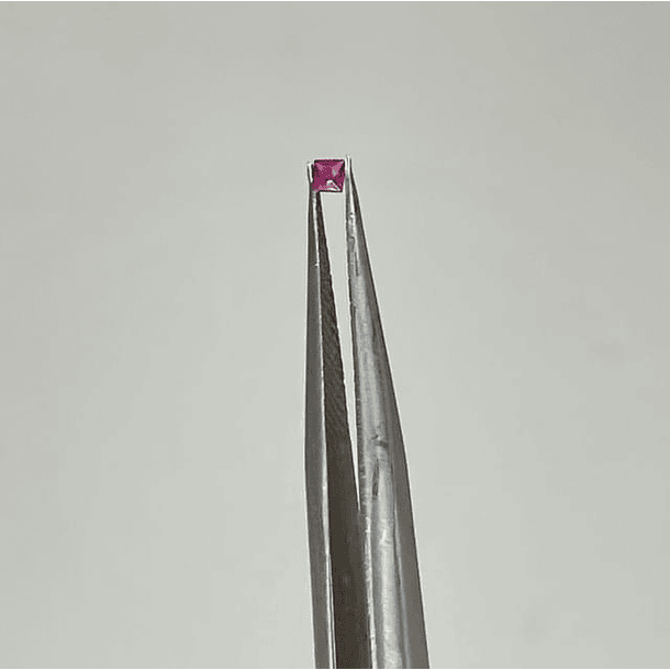 Rubí-0.10ct-1.7x1.7mm 
