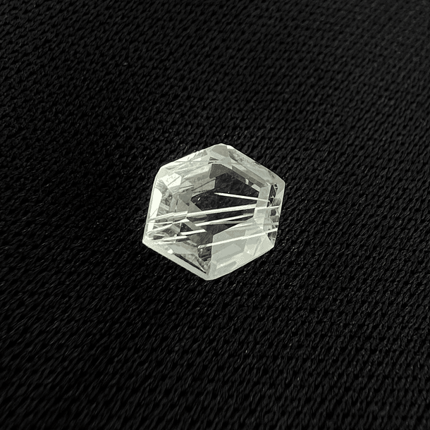 Cuarzo Rutilado-1.20ct-7.4x5.8mm 