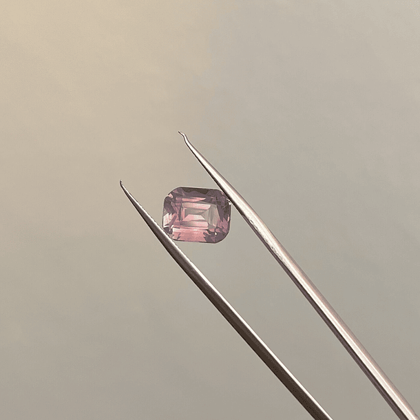 Cuarzo Lavanda-.4.80ct-11.1x9.1mm 